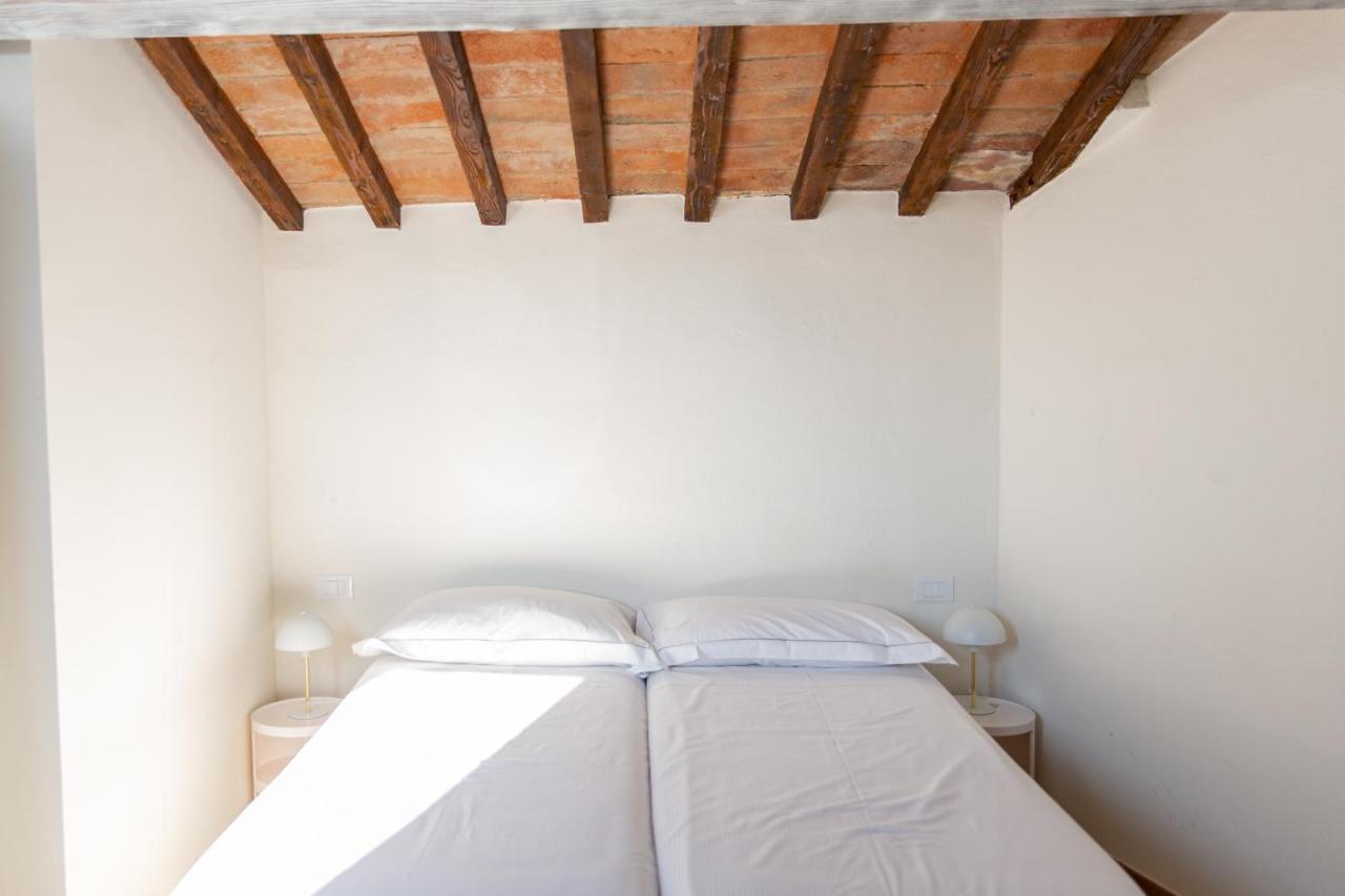 Large 2br Near Piazza San Marco Apartment Florence